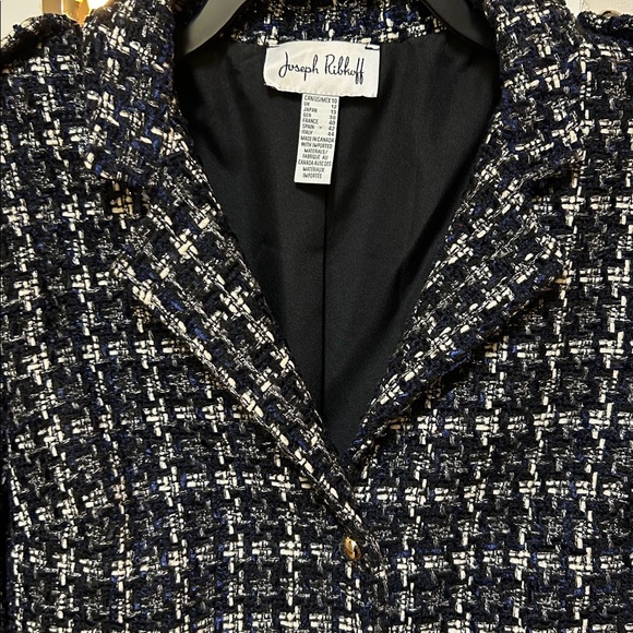 Joseph Ribkoff 10 Black+White Textured Plaid Blazer gathered sleeves - Picture 5 of 16